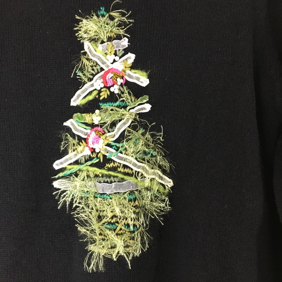 Christmas Sweater With Mixed Media Tree Sz S - Picture 2 of 3